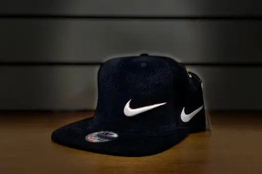 Gorra New Era - Nike